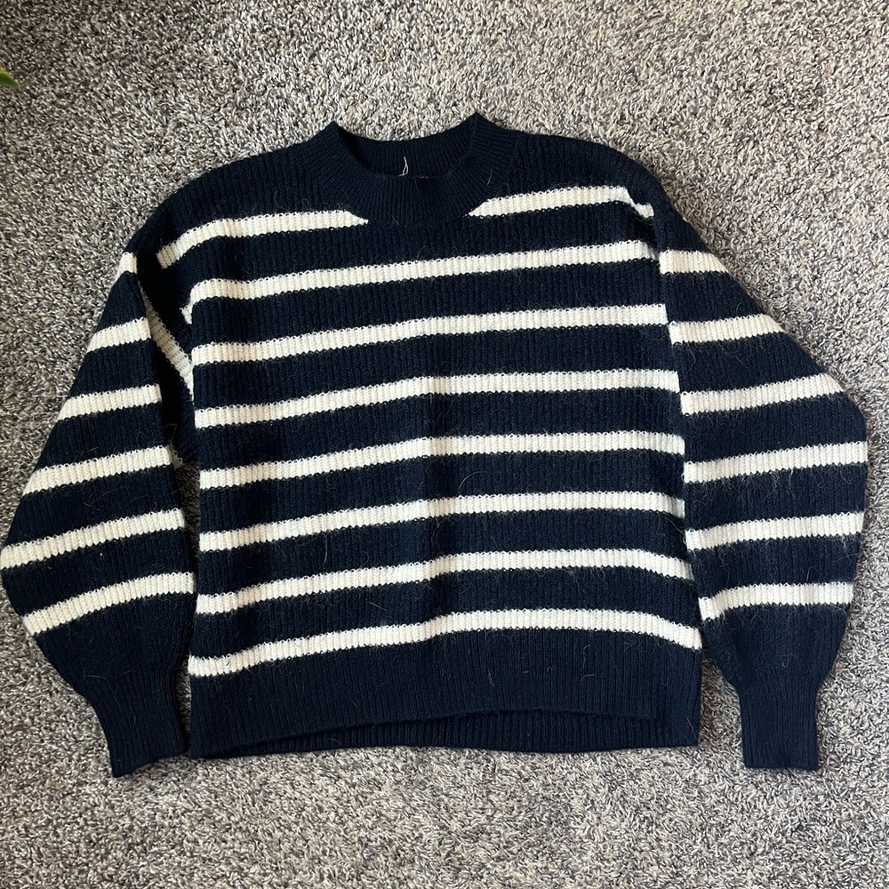H&M Stripped Blue and White Sweater
